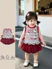 Conjunto de Saia Floral Super Fofo de Verão para Meninas, Conjunto de Duas Peças Adorável de Colete Sem Manga Listrado de Gatinho para Bebês no Verão