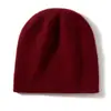 Cachemira 2026 Otoño/Invierno Nuevo Estilo para Mujer de Gama Alta Color Sólido Hueco Doble Capa Gorro de Punto Cálido Moda Cubre Cabeza