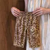 Pantalones Casuales Nuevos de Primavera y Otoño para Niños Niñas Elegantes Holgados Estampado de Leopardo Pierna Ancha Niños Pequeños Retro Pierna Recta Pantalones Largos