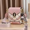 Bolsa pequena 2024 nova bolsa de celular feminina fofa bolsa de ombro versátil alça de ombro único bolsa crossbody cor contrastante bolsa quadrada pequena
