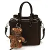 Bolso Cruzado Esponjoso 2026 Nuevo Estilo Coreano Retro para Mujer Otoño/Invierno Bolso de Hombro con Colgante Bolso de Mano Exquisito a la Moda Oso Pequeño de Gamuza