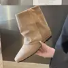 20265cm Estilo Botas de Cano Curto Versáteis Bico Quadrado Franzidas Outono/Inverno Pernas de Calça Amassadas Botas Retrô Botas de Cano Médio Confortáveis Aumento de Altura Oculto