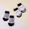 Calcetines con Manchas para Mascotas, Calcetines Tejidos Antideslizantes para las Cuatro Estaciones, Protectores de Patas para Perros, Paquete de 4 Talla Pequeña Perros Suministros para Mascotas, Calcetines para Perros