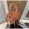 Bolso Cruzado de Hombro Nuevo Estilo Transfronterizo 2026, Versátil para el Trabajo Diario, Moderno y Elegante, Bolso de Mano de Alto Valor, Bolso de Mujer Lindo y de Moda