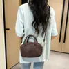 Estoque Transfronteiriço Bolsa Feminina Nova Versátil Ombro Transversal Bolsa de Mão Grande Capacidade Senso de Luxo Retrô Bolsa Estilo Bowling