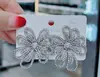 Aretes Flor de Diamante Aguja de Plata Diseño Nuevo Exagerado de Personalidad Europea y Americana Aretes Elegantes Pendientes de Moda de Lujo Ligero para Mujeres