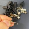 Clipe quadrado de silicone para terno, clipe para perfume de saída de ar de carro, acessórios de hardware, clipe de fixação universal