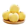Manzanas Fuji Cream de Shandong al por mayor y entrega 3/5 libras Fruta grande de 75 mm Dulce y crujiente Manzanas amarillas de temporada Fruta fresca