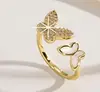 Moda Transfronteriza Europea y Americana Exquisito Conjunto de Anillo y Pulsera Completa de Diamantes Mariposa Madreperla Abrible Joyería de Mano de Pulsera de Lujo Ligero de Gama Alta