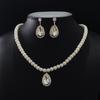 Collar Versátil de Perlas y Gemas para Viajeros Europeos y Americanos para Mujer Gotas de Agua Aretes Chapados en Plata Juego de Joyería de Aretes Explosiones de Amazon