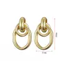 Pendientes de Tubo de Hierro Cortado Transversales Europeos y Americanos Estilo Simple Ins Pendientes Dorados de Doble Capa con Rombo para Mujer