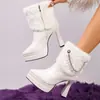 Nuevas Botas de Cuero para Mujer de Comercio Exterior Invierno con Forro de Piel Adornada Tacón Alto Botines con Tacón Grueso Suela Gruesa Punta Fina Botas de Moda Transfronterizas para Mujer
