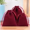 Bolsa de franela de suministro directo, bolsa con cordón para guardar joyas, auriculares y dispositivos móviles, con logotipo impreso.