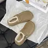 Zapatos Birkenstock de suela gruesa, forrados de felpa, engrosados para mujer, nuevo estilo popular Otoño/Invierno 2026, mocasines Birkenstock cálidos, zapatos de algodón, botas de nieve