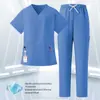 Conjunto de dos piezas de uniforme de enfermera de hospital dental modelo nuevo hecho a medida, unisex de manga corta y pantalón largo con cuello en V, ropa de trabajo