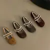 2026 Novo Estilo Brisa Suave da Noite Sapatos de Pelúcia Mary Jane para Mulheres, Sapatos Birkenstock de Pelúcia Nicho Outono e Inverno, Sapatos de Salto Único, Sapatos Peludos