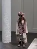Conjunto de Tres Piezas para Niñas Estilo Coreano Malla Irregular Patchwork Manga Larga Otoño 2026 Ropa Infantil Chaleco de Encaje Pantalones Largos Casuales