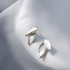 Pendientes elegantes y frescos de dos hojas con aguja de plata 925, estilo francés, ligeros, de lujo, de estilo retro para mujer.