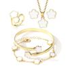 Conjunto de collar y pulsera con cinco pétalos de flor de la suerte y trébol de cinco hojas, cinco piezas, pendientes de alta gama para mujer, joyería ligera de lujo.