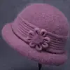 Chapéu de tricô quente para outono e inverno para mulheres de meia-idade e idosas, com forro de fleece para aquecimento extra, projetado para proteger as orelhas do frio