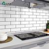 Venta caliente PVC autoadhesivo cocina impermeable y a prueba de aceite pegatina alta temperatura resistente azulejo cerámico para estufa gabinete hollín pared pegatina lámina de aluminio