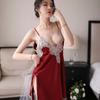 Ropa Interior Sexy Nueva Oushilin Seda de Hielo Tentación Sexo Abertura Camisón Flor Hueca Disuelta en Agua Tirantes Pijamas para Casa