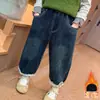 Calça Jeans Forrada com Pelúcia para Meninas para Outono e Inverno, Roupa Externa Grossa de Cogumelo para Bebês Meninas, Calça Reta Novo Estilo 2026