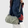 2026 Nuevo Modelo Bolso de Hombro Simple y Ligero de Tela de Nylon con Múltiples Compartimentos para Mujer, Bolso Cruzado de Viaje de Moda de Color Sólido Casual