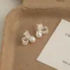 Pendientes de Botón con Encaje, Lazo y Perlas Estilo Super Hada Princesa para Mujer, Lujo Ligero, Sensación de Alta Gama, Pendientes con Diseño Súper Hermoso, Accesorios para Pendientes