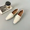 Sapatos de Salto Alto Stiletto Quadrados Estilo Francês Novos para o Trabalho Salto Médio Sapatos Pequenos de Couro Simples Sapatilhas Slip-On de Couro Genuíno Femininos
