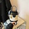 Bolsa de Ombro Versátil Vintage para Mulheres, Nova Bolsa Transversal de Nicho Inverno 2025, Bolsa de Mão Acolchoada Texturizada, Bolsa Saco