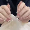 Uñas Portátiles Barrocas Francesas de Longitud Media con Diamantes Brillantes Lazo Grande Manicura Uñas Portátiles con Adorno de Perlas Uñas Portátiles