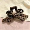 Grampo de Cabelo Presilha de Tubarão com Laço Estampa de Leopardo Outono e Inverno Elegante Retrô Parte de Trás da Cabeça Grampo de Cabelo Versátil Elegante Francês Grande Clip