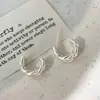 Pendientes de Hilo Retorcido Mate de Diseño Nicho Simple y Versátil Estilo Coreano Moda Elegante Lujo Accesible Joyería para Orejas de Gama Alta para Mujeres
