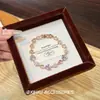 Pulseira Floral Fresca e Elegante com Diamantes Cintilantes, Moderna e Versátil, Exquisita e Graciosa, Adequada para Uso Diário, com um Design de Alta Qualidade
