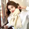 Bufanda de Punto de Nuevo Estilo 2026 para Mujer, Suave y Versátil, Adecuada para Estudiantes, Estilo Otoño e Invierno, Bufanda Cálida para el Cuello de Pareja