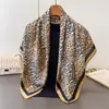 Bufanda Cuadrada Grande Estampada de Satén Imitación Seda con Estampado de Leopardo de Gama Alta, Bufanda de Seda, Chal, Pañuelo para la Cabeza, Protector de Cuello, Bufanda Decorativa para Mujer