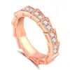 Anillo de serpiente chapado en oro rosa con circonita, nuevo estilo europeo y americano 2017, AliExpress Amazon ebay, boutique de alta venta
