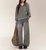 Conjunto de Sudadera a Cuadros Patchwork de Dos Piezas Falsas Estilo Retro Universitario Americano con Pantalones de Chándal con Cortina de Trasero
