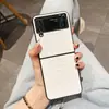 Funda protectora adecuada para teléfono móvil Samsung Zflip3 de pantalla plegable arriba y abajo de cuero de dibujos animados de lujo F7110