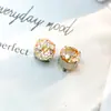 Brincos de Titânio F136 Liga de Titânio Fundo Plano Garras Fixadas Coração Doce Fogos de Artifício G23 Titânio Rosca Interna Zircônia Studs para Lábio e Orelha Joias de Piercing