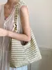 Bolsa de ombro listrada estilo coreano ins para mulheres com alça de ombro plissada ajustável, bolsa transversal de grande capacidade para estudantes e para o dia a dia