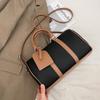 Bolsos de Moda Nicho Coreana para Mujer 2025 Nuevos Bolsos de Mano Estilo Coreano Bolsos Pequeños Bolsos de Hombro Trendy de Alto Valor