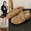 Populares zapatos planos para mujer estilo británico, nuevo modelo otoño 2026, sandalias planas casuales para exteriores estilo Birkenstock con correa de hebilla