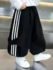 2131 Calça de Malha para Meninos Primavera e Outono 2026 Novo Estilo Calça Jogger Casual Elegante de Perna Curva para Meninos Calça de Perna Reta para Bebê