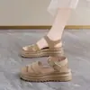 Sandálias Birkenstock de Solado Grosso Femininas Verão Uso Externo 2026 Novo Par Super Quente com Saias Pés Não Cansam Sandálias Romanas de Solado Plano Antiderrapante