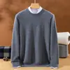 Suéter de cachemira para hombre con cuello redondo, nueva colección otoño/invierno, top de manga larga, capa base versátil y elegante
