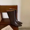 Botas Longas Aumentadoras de Altura Outono/Inverno 2026 Bico Fino Camurça Botas de Cavaleiro Perna Reta Botas Martin Botas Femininas