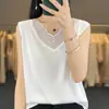 Camisole de cetim com decote V, best-seller de verão, estilo coreano, regata de renda elegante e delicada, top feminino sem mangas para usar sob um blazer