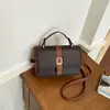 Bolsa de mão de alta qualidade com padrão de lichia estilo coreano moderno, nova coleção outono 2026, novo design transfronteiriço, bolsa de ombro feminina